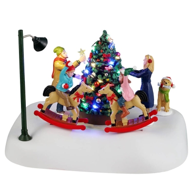 Figura Familia Alrededor Del Arbol 5"