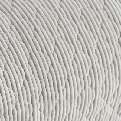 Colcha de Poliéster Lauren  Marfil 120GSM.
